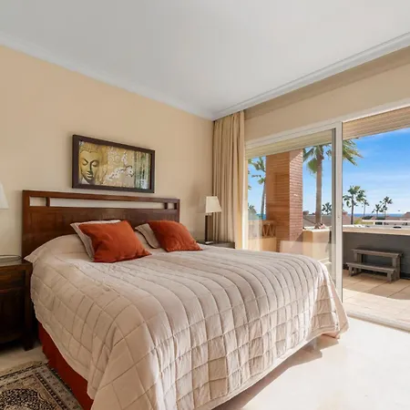 Malibu Sea View Penthouse With Jacuzzi By Costarentals - Ref 244 *