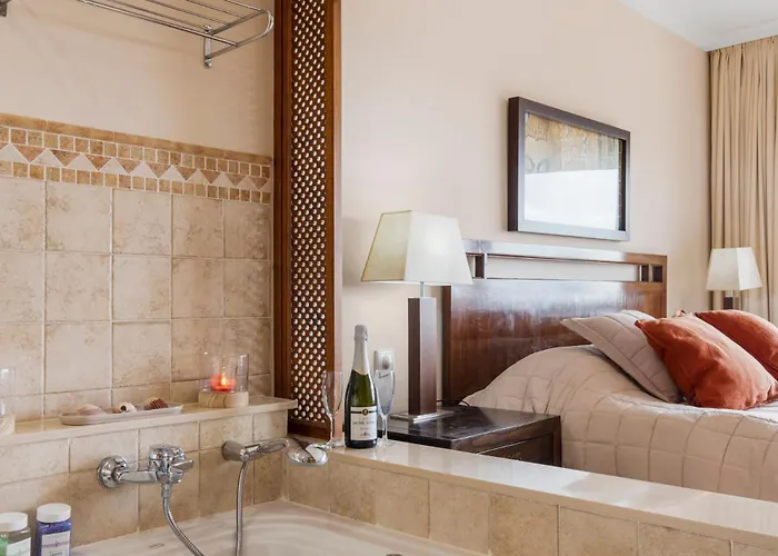 Penthouse With Jacuzzi By Costarentals - Ref 244 Апартаменты Фуэнхирола